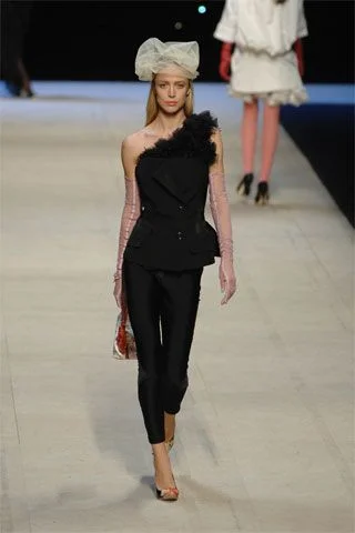 Look 64
